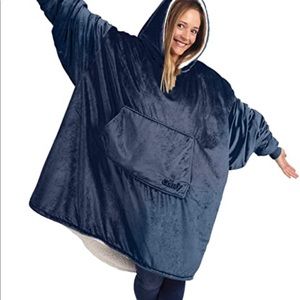 Comfy hoodie blanket